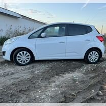 Kia Venga 1.6 AT, 2012, 163 600 км, с пробегом, цена 825 000 руб.