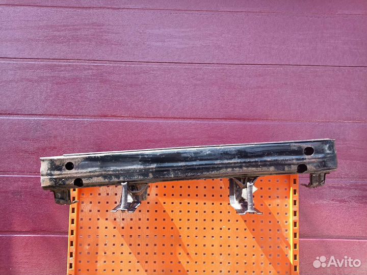 Брус бампера Toyota land cruiser prado 120