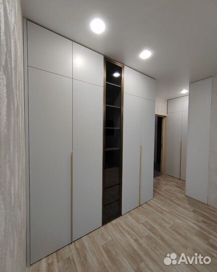 Шкаф распашной /купе в прихожую / на заказ