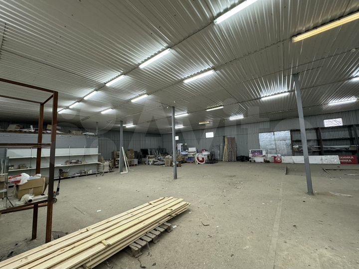 Склад, 700 м²