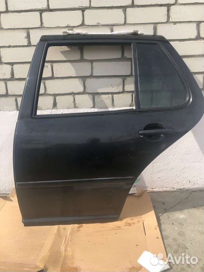 Дверь golf 4