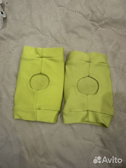 Наколенники