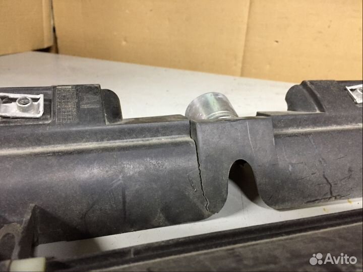 Воздухозаборник BMW E90 E91