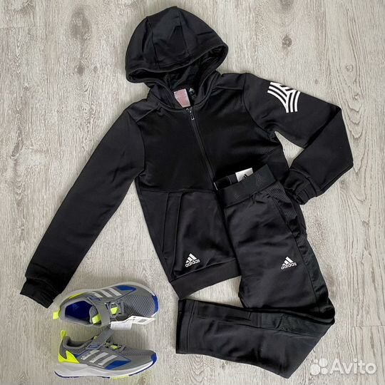 Adidas костюм спортивный