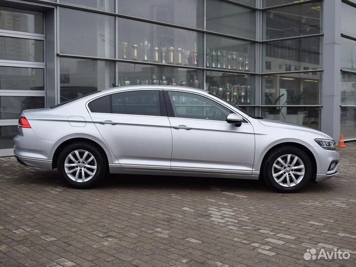 Volkswagen Passat 2.0 AMT, 2019, 71 690 км