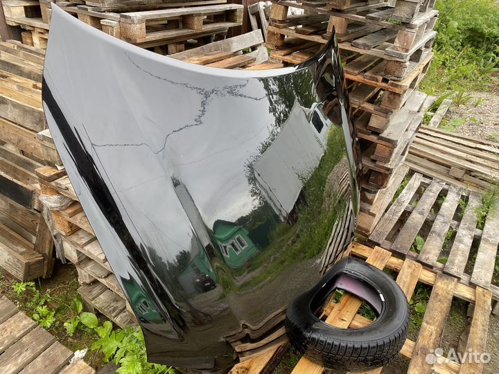 Капот на toyota camry 40