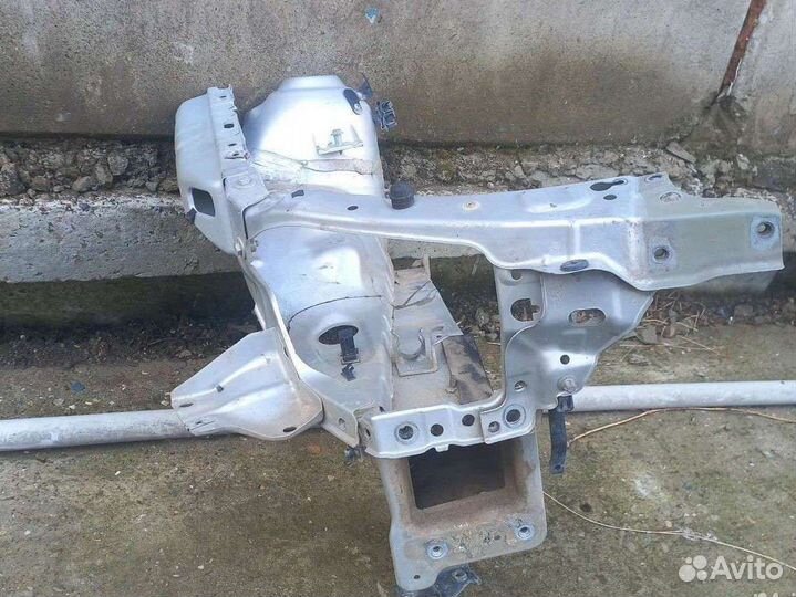 Четверть передняя правая Опель Астра Н