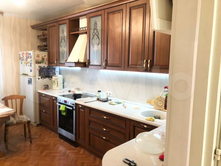 4-к. квартира, 115 м², 2/5 эт.