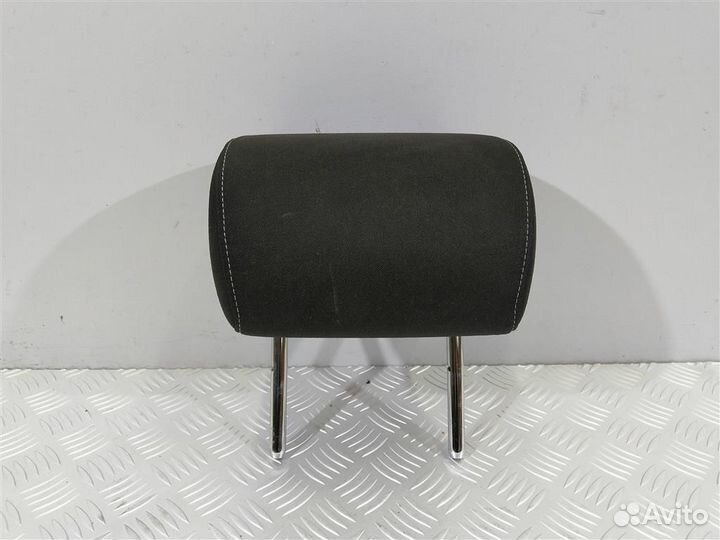 Подголовник Skoda Rapid