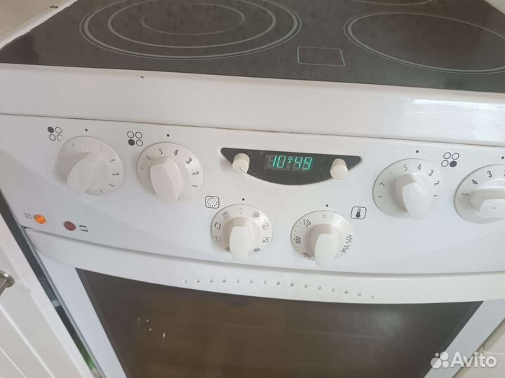 Стеклокерамическая плита Gorenje. Б/у