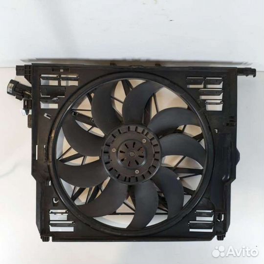 Вентилятор радиатора 7575564 BMW 7 F01/F02 4.4 Бен