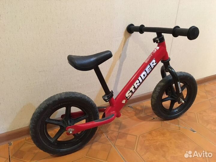 Беговел Strider 12 Classic