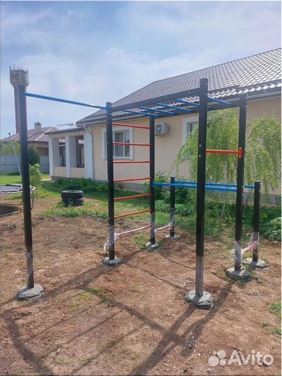 Детская площадка с установкой