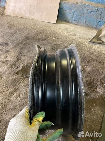 Диски r15 штамповки KFZ 7890