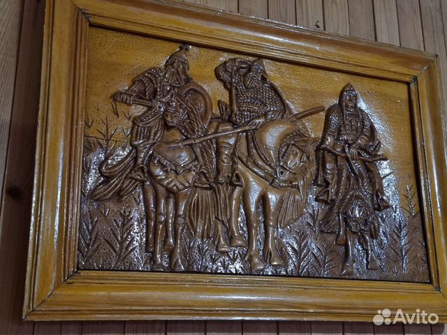 Картина панно из дерева