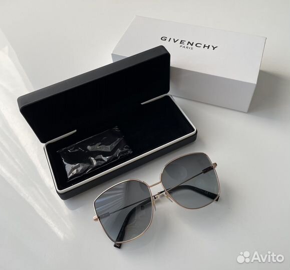 Очки Givenchy новые оригинал