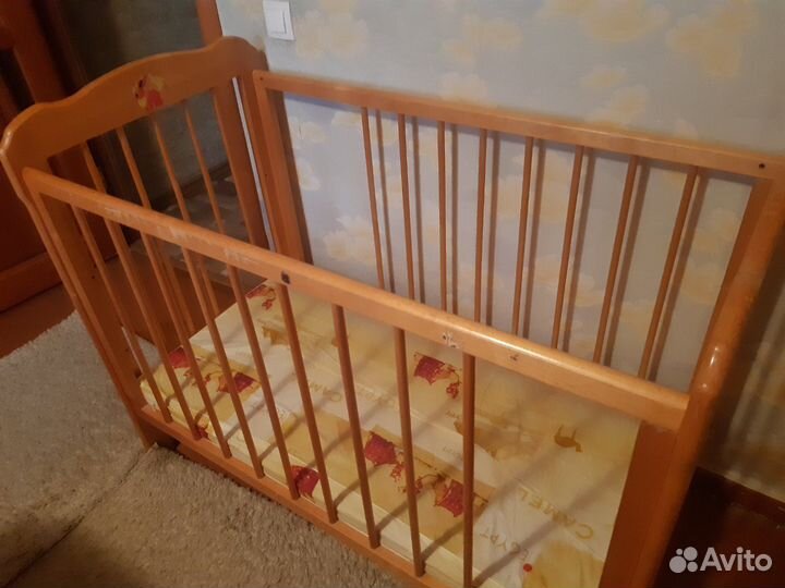 Детская кроватка с кокосовым матрасом