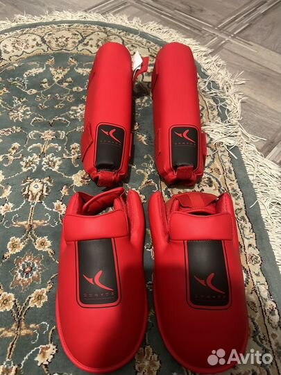 Экипировка для карате, зашита голеней и стопы