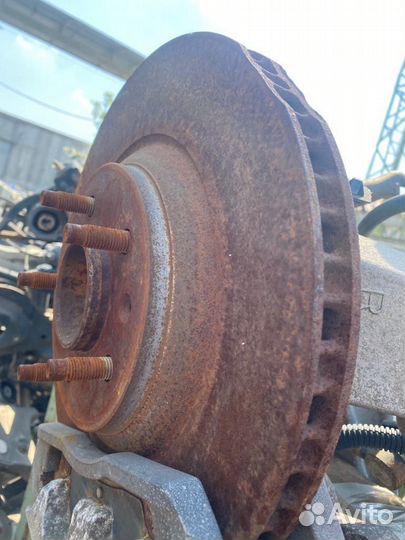 Диски тормозные передние Cadillac STS