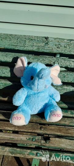Плюшевый слон