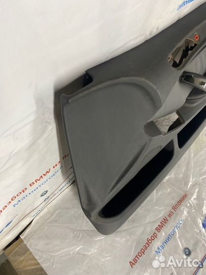 Дверная карта передняя правая Bmw X5 E53 M54B30