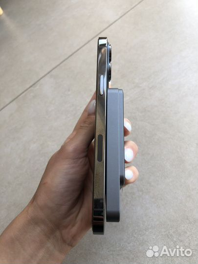 Беспроводная зарядка для iPhone пауэр банк