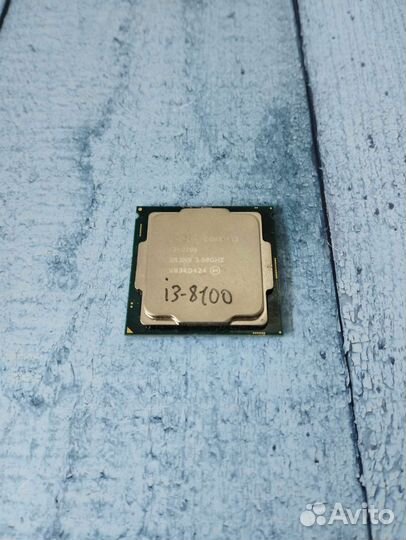 Intel Core i3-8100 (3.6 Ghz)