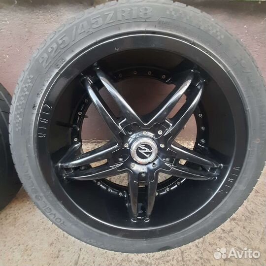 R18 Royal Black Royal Performance 225/45, PCD 5x114.3 DIA 73.06