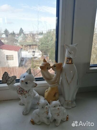 Статуэтки кошки