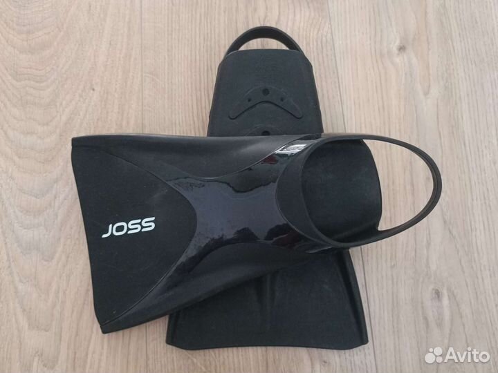 Ласты для бассейна или моря