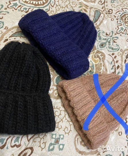 Шапки женские вязаные