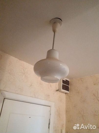 Люстра в прихожую и кухню