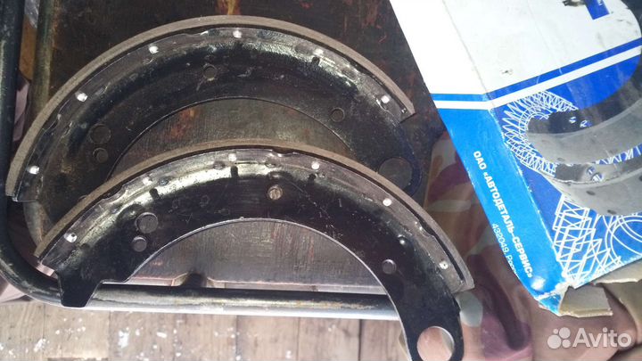 Тормозные колодки длинные УАЗ469