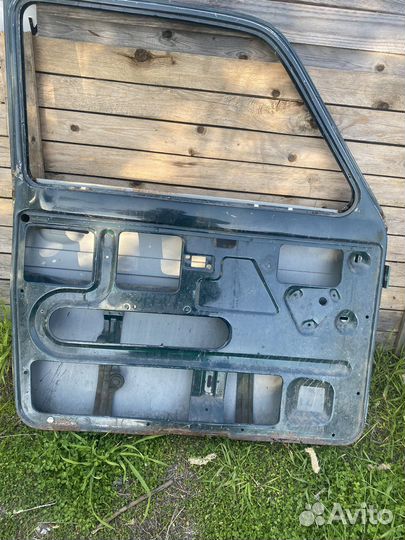 Двери на ниву 21214