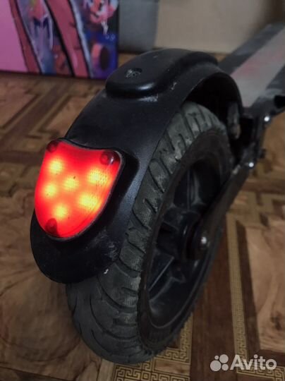 Электрический скутер Hoverbot