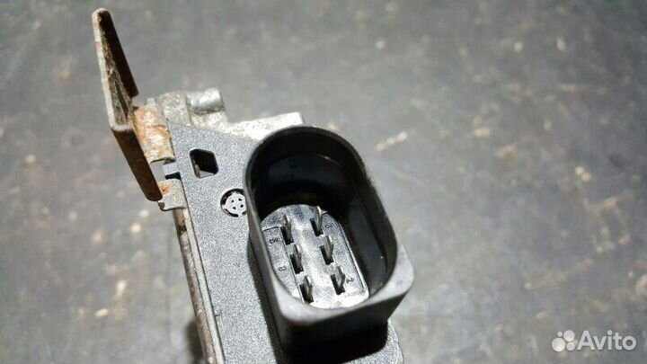 Блок управления топливным насосом Porsche Cayenne