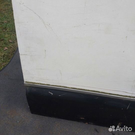 Дверь сдвижная правая VW Transporter T5