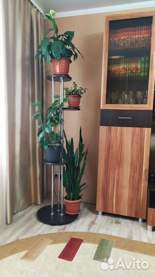 Подставка под цветы металлическая бу