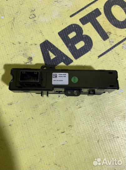 Блок кнопок обогрева Kia Rio FB 2017-2020