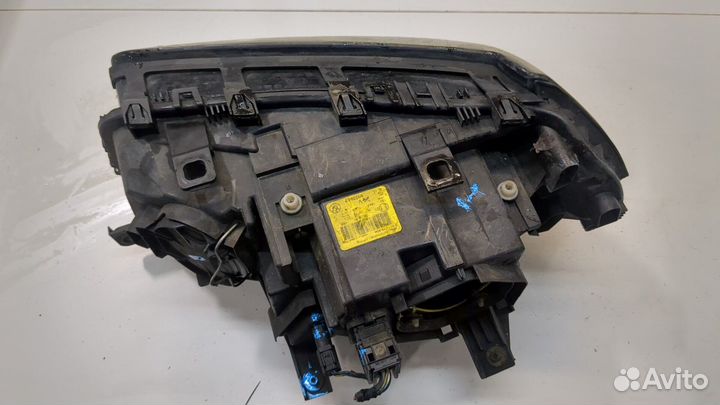 Фара (передняя) правая BMW X3 E83