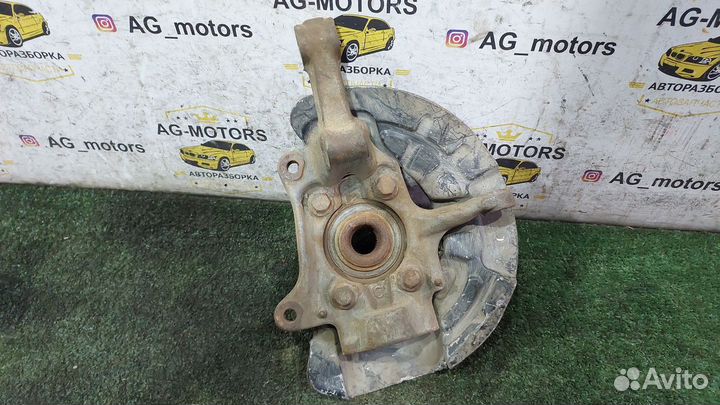 Кулак передний правый 2.9 турбо Volvo S80