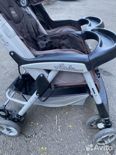 Прогулочная коляска для двойни