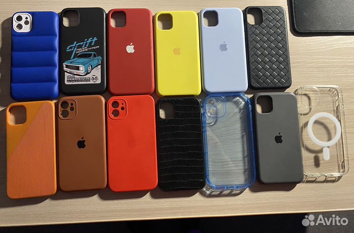 Чехол на iPhone 11