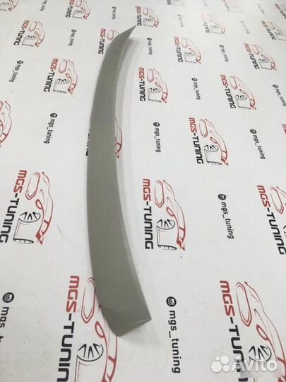 Спойлер на стекло BMW 5 G30 (Тайвань)