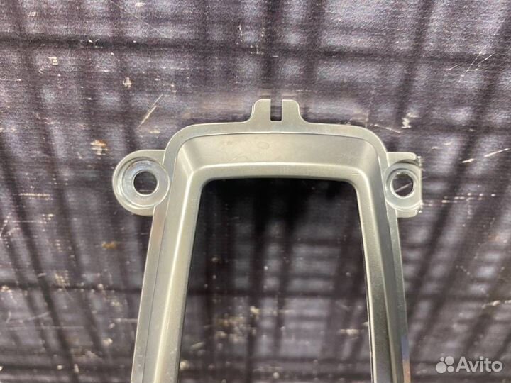 Декоративная накладка Bmw X5 E70 N57 2013