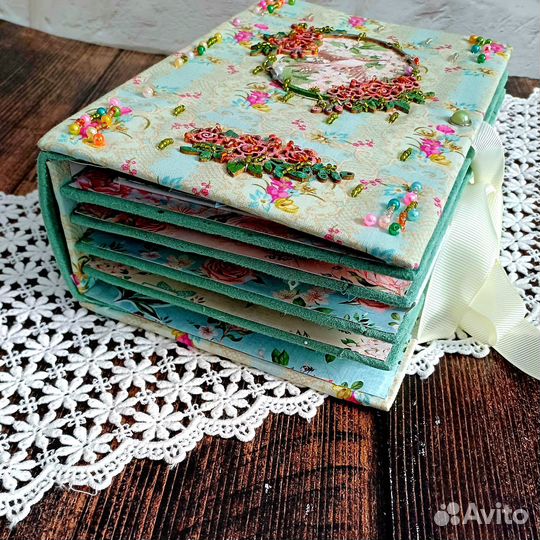 Фотоальбом цветочный ручной работы скрапбукинг