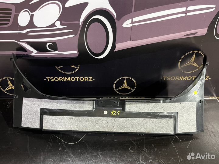 Обшивка пластик багажника мерседес w219