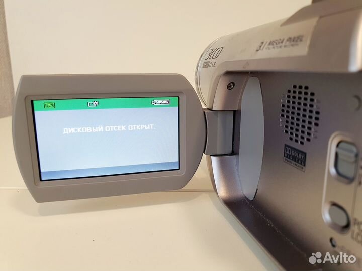 Видеокамера Panasonic VDR-D300