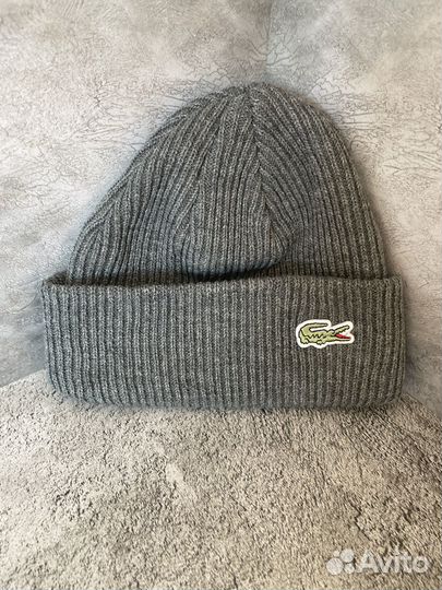 Мужская шапка lacoste