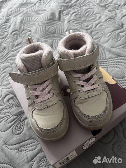 Ботинки для девочки